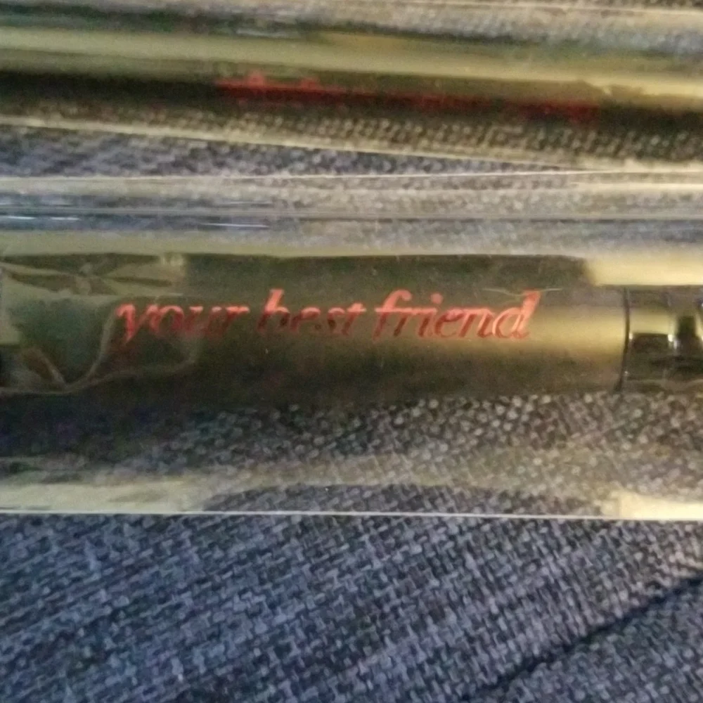⚠️Semi-Vintage⚠️ YBF -YOUR BEST FRIEND 4 Piece Makeup Brush Set & Case